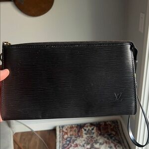 Louis Vuitton Pochette Black EPI Leather Clutch